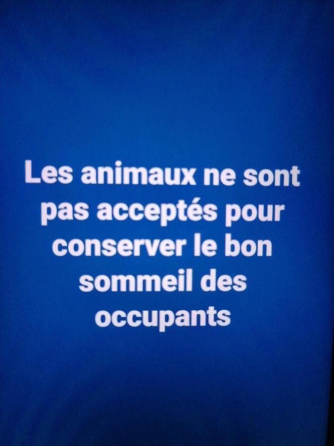 Petite Caravane Deux Places Saint-Corneille 外观 照片