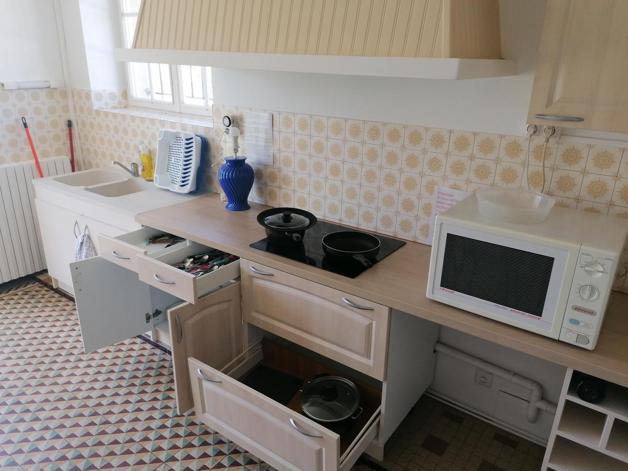 Petite Caravane Deux Places Saint-Corneille 外观 照片